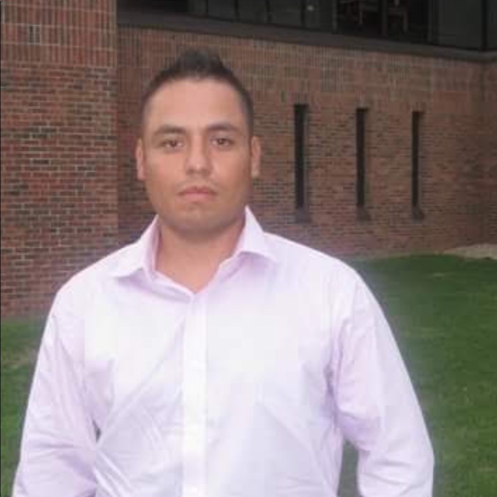 Meet your Posher, Raul